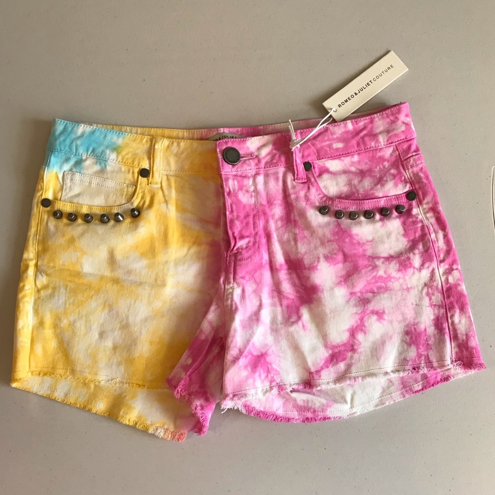 Tie Dye Jean Shorts 💙💛💗